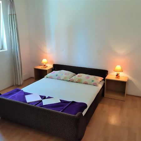 Cozy Apartments With Sea View 诺维·维诺多尔斯基 外观 照片
