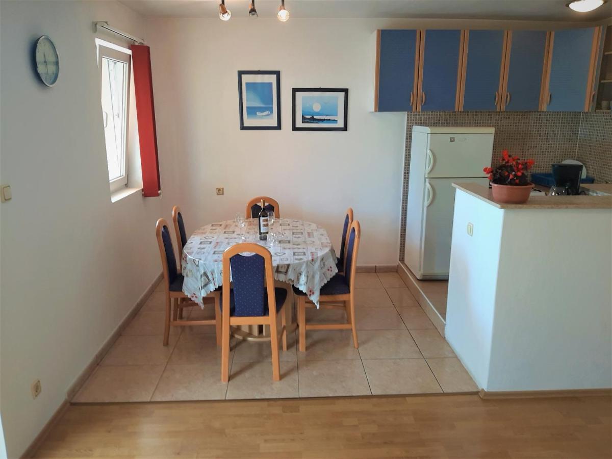 Cozy Apartments With Sea View 诺维·维诺多尔斯基 外观 照片
