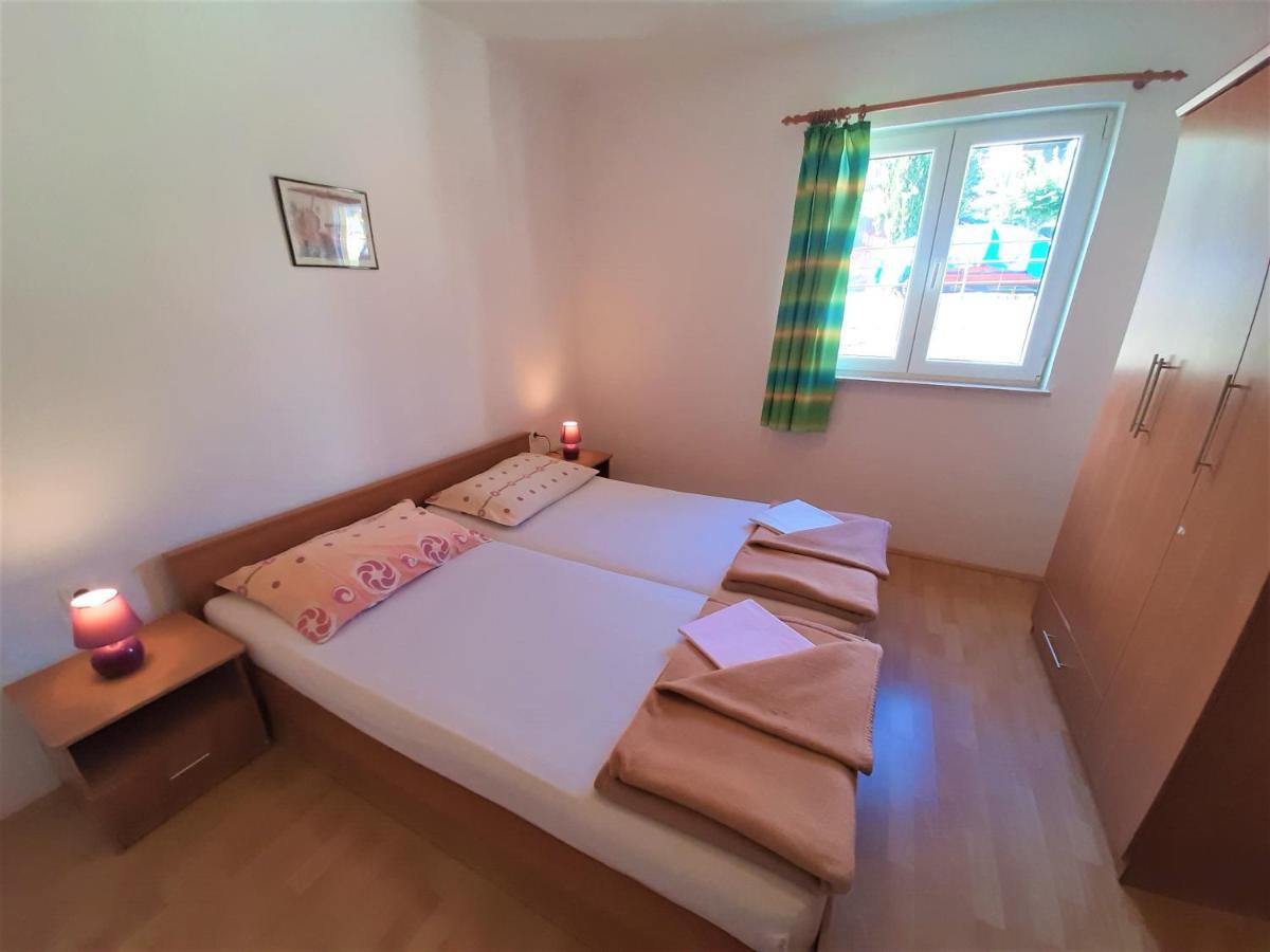 Cozy Apartments With Sea View 诺维·维诺多尔斯基 外观 照片