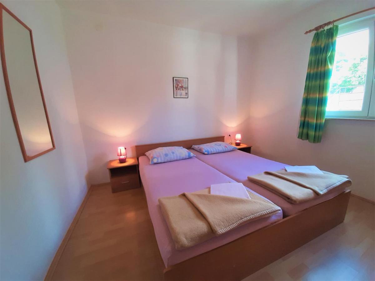 Cozy Apartments With Sea View 诺维·维诺多尔斯基 外观 照片